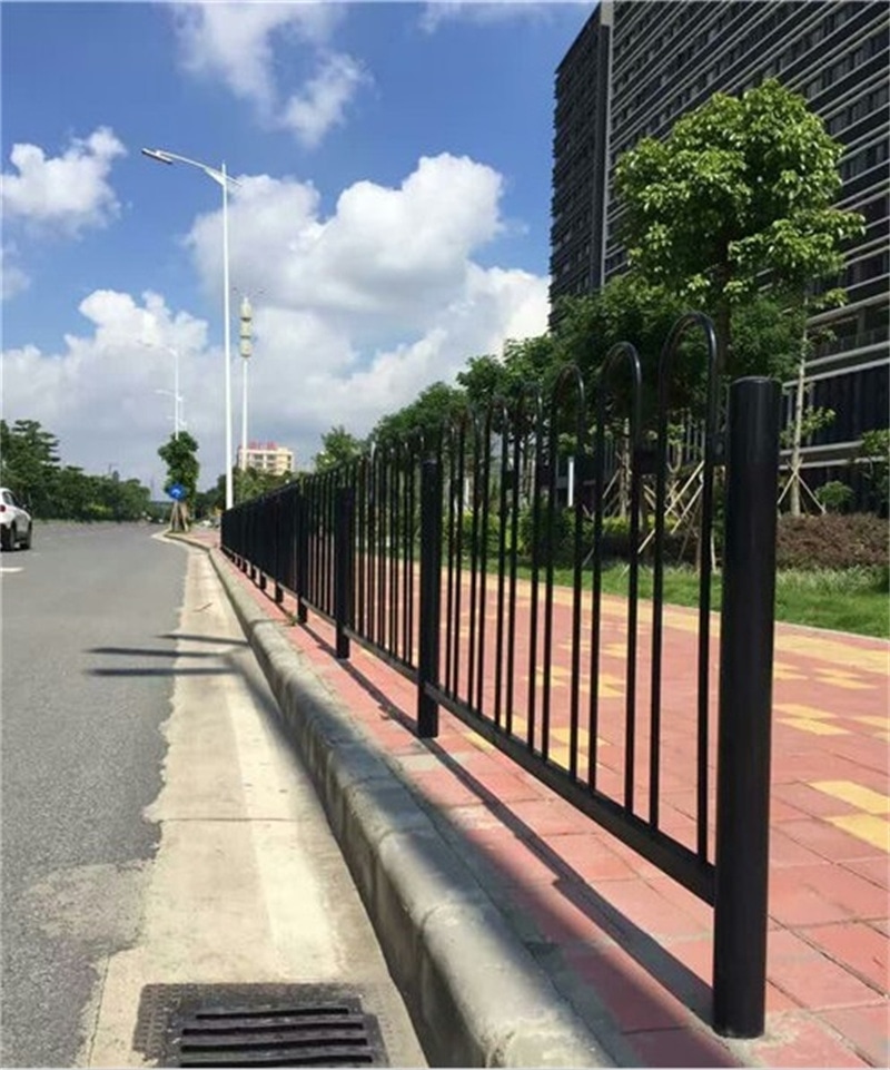 人行道護(hù)欄