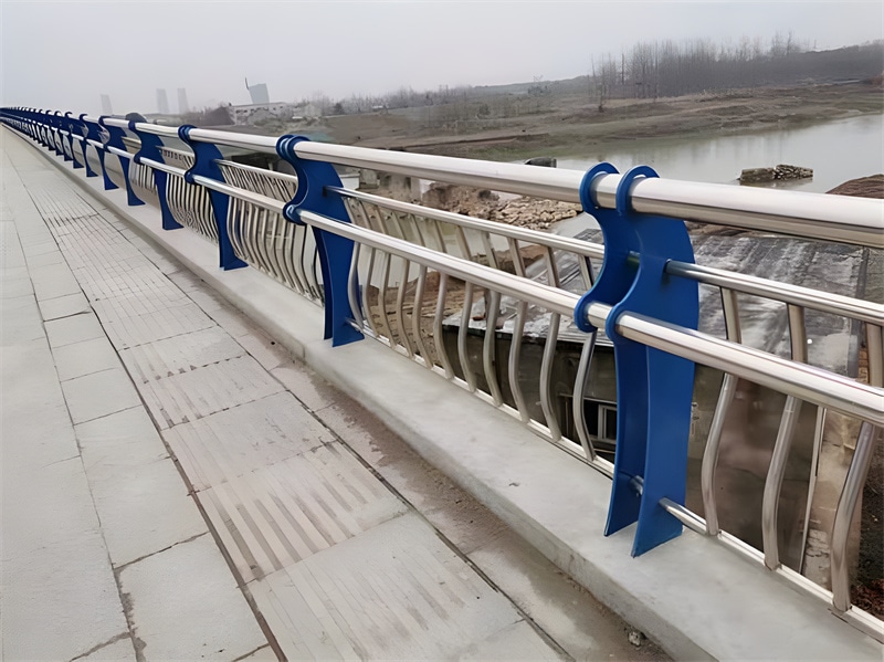 不銹鋼護(hù)欄